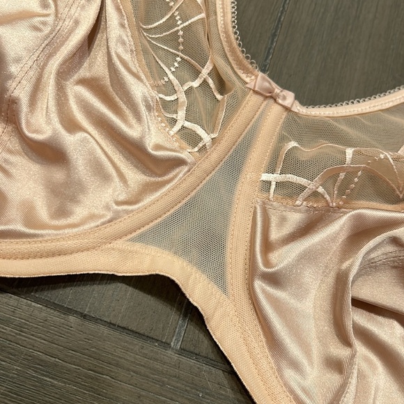 Elomi Cate Side Support Bra - Picture 4 of 13